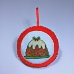 pudding chirstmas tree round ornament