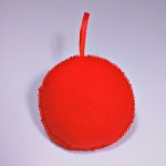 red round chirstmas tree ornament